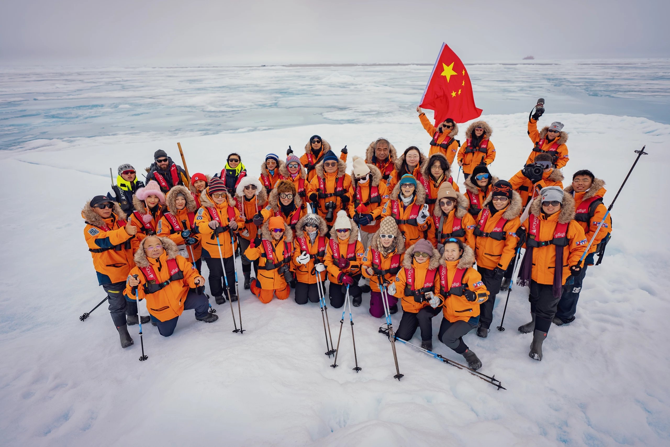 【2025双北极点】地理北极点+地磁北极点+斯瓦尔巴，贯穿北冰洋史诗之旅！