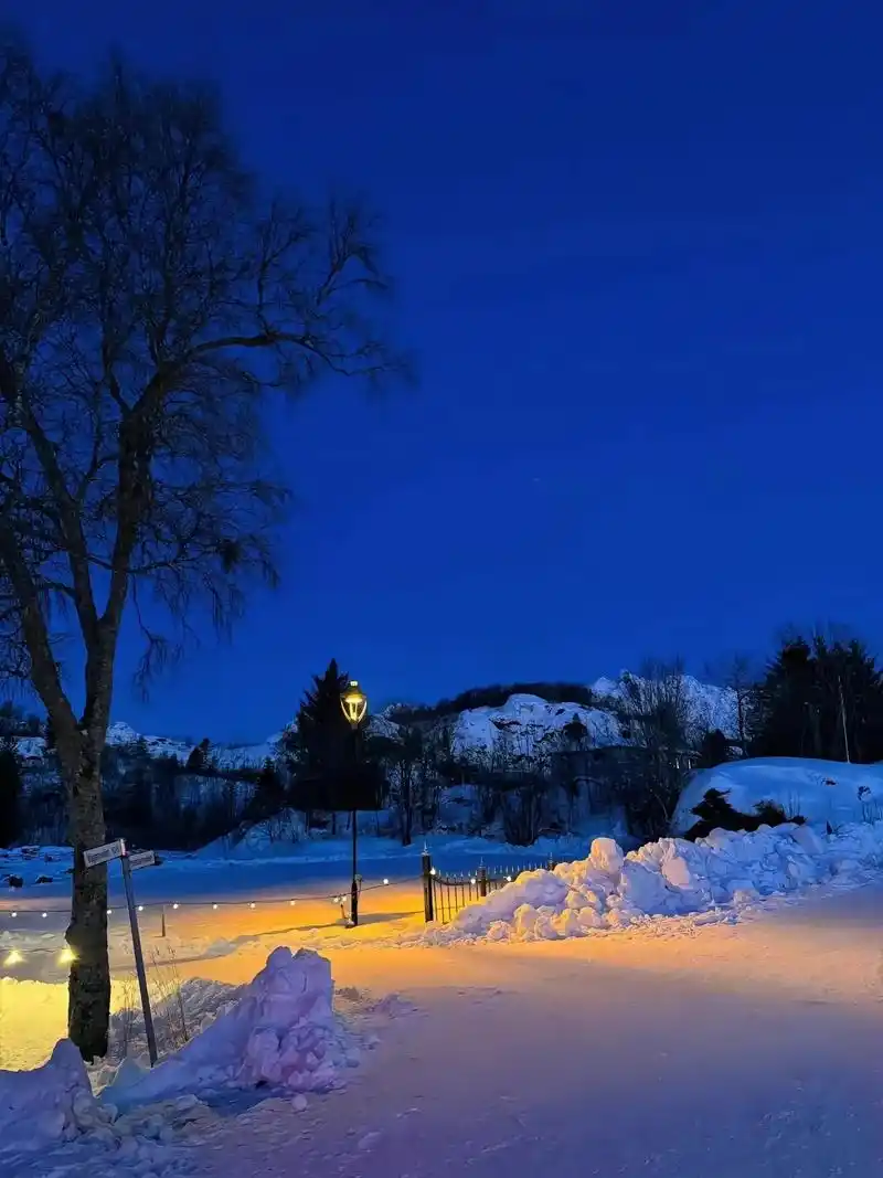 挪威:峡湾与极光交织的北欧秘境
