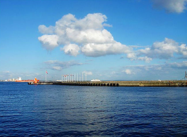 丹麦海峡:冰火之间的海上传奇