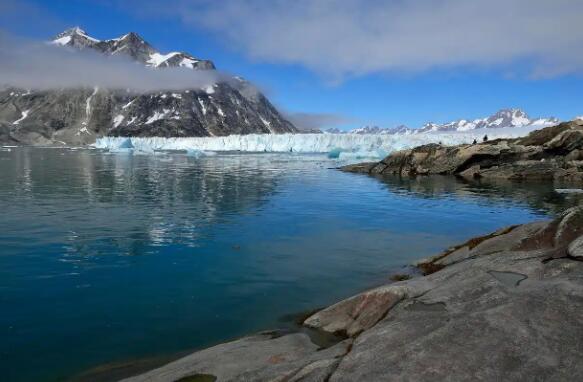 康基基索克：冰川纪年中的因纽特圣殿