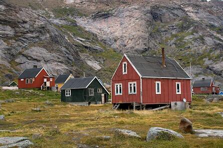 格陵兰阿皮拉托克：冰雪世界中的隐秘角落