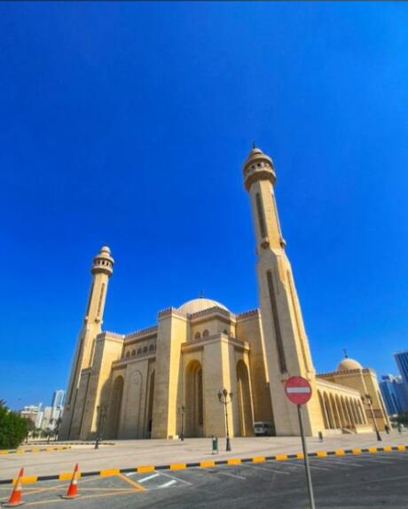 国王法赫德清真寺：撒哈拉边缘的光之堡垒