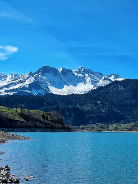 阿尔卑斯山脉：欧洲之巅的永恒传奇