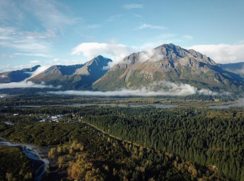苏斯山谷：大地的调色盘