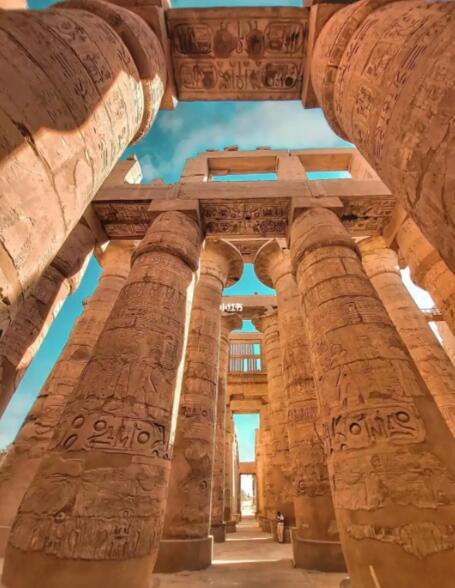 134根石柱的密语