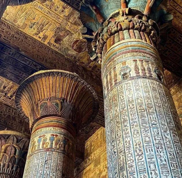 埃斯纳的沙漏：当尼罗河在神庙倒影中计量时光