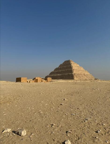 萨卡拉金字塔群的生命叙事