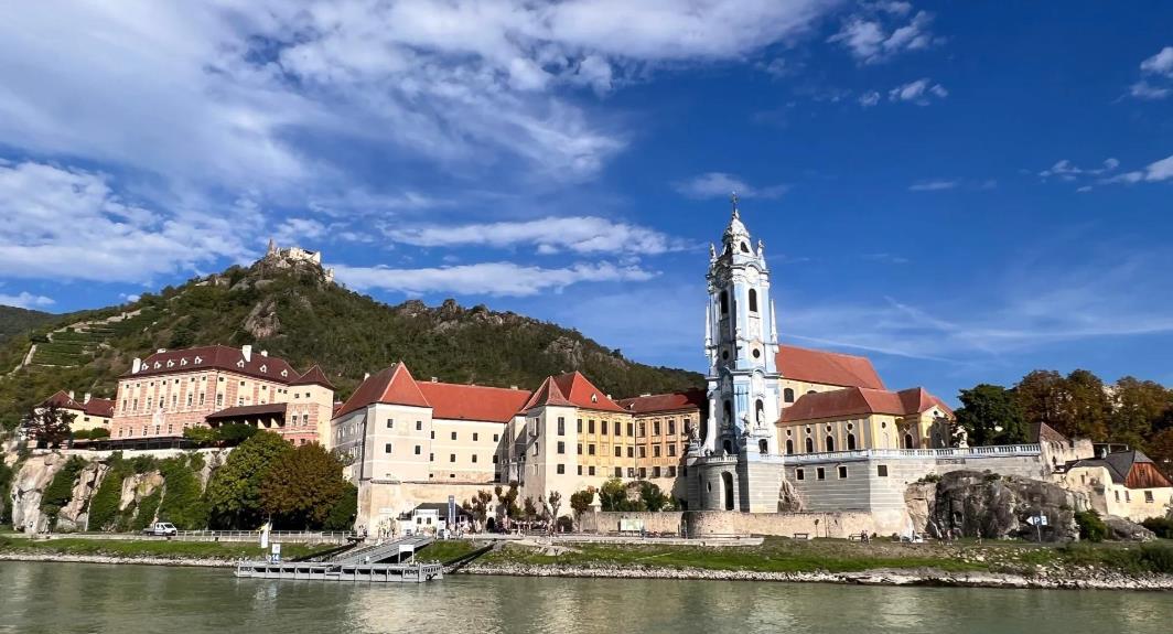 酸度47°N：绿维特利纳酒体中的阿尔卑斯雪线