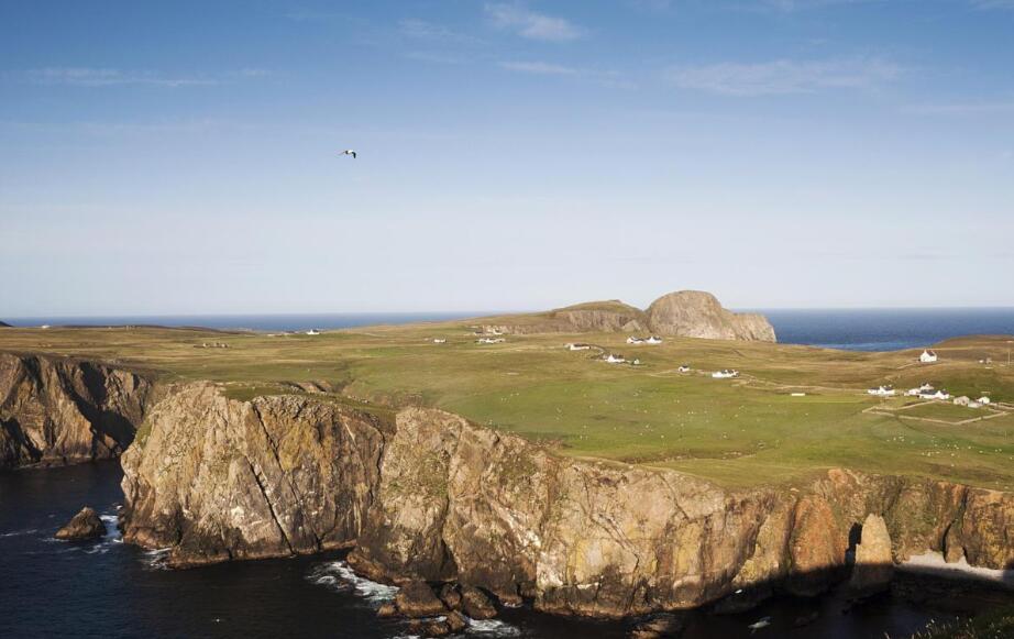 海风雕刻的时光：费尔岛秘境纪行