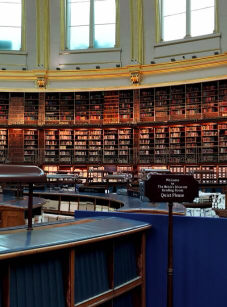 纸页上的星群：大英图书馆