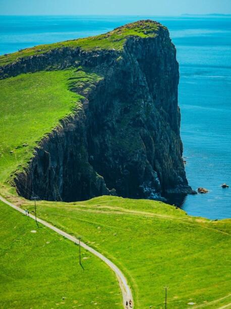 一座岛屿的呼吸与记忆