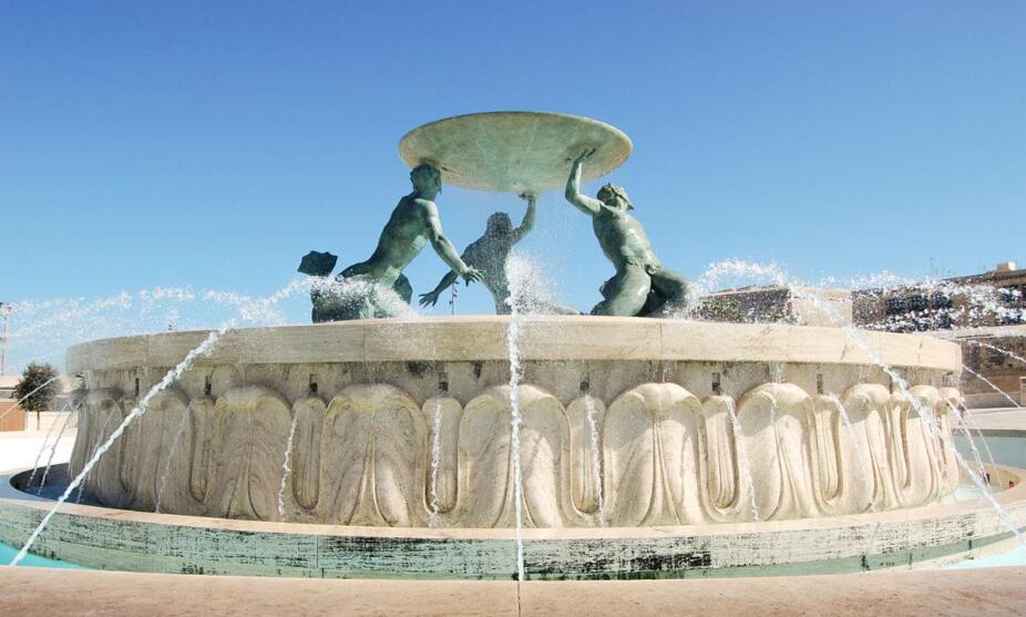 海神之子的咏叹调：贝尼尼广场的水石交响诗