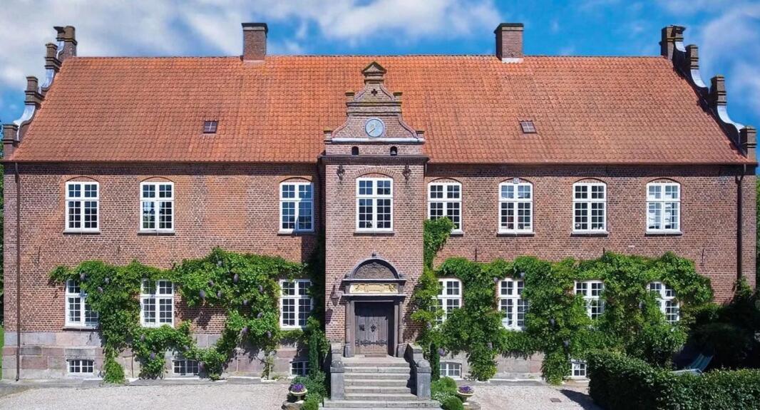 镶嵌在波罗的海的时光琥珀