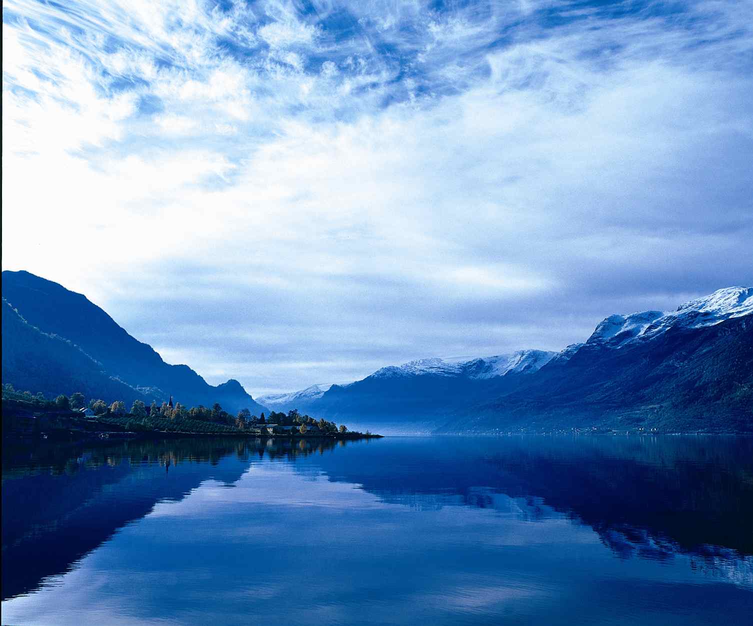 Lofthus - Spectacular view from the hotel - Tommy Næss.jpg