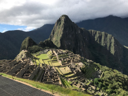 马丘比丘:安第斯山脉中的失落之城与永恒之谜