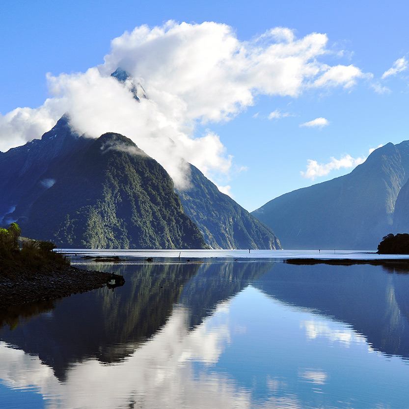 米尔福德峡湾:造物主的终极杰作与人类心灵的朝圣之地
