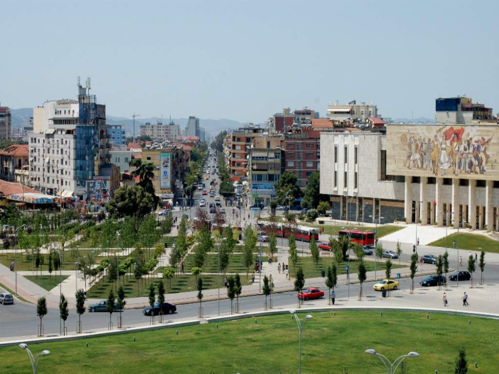 day8-地拉那2.jpg day8-地拉那2.jpg