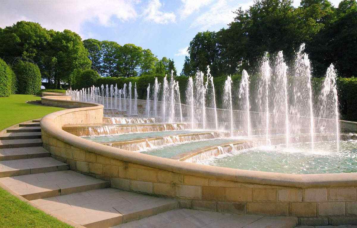 day7-阿尼克花园舞蹈喷泉.jpg day7-阿尼克花园舞蹈喷泉.jpg