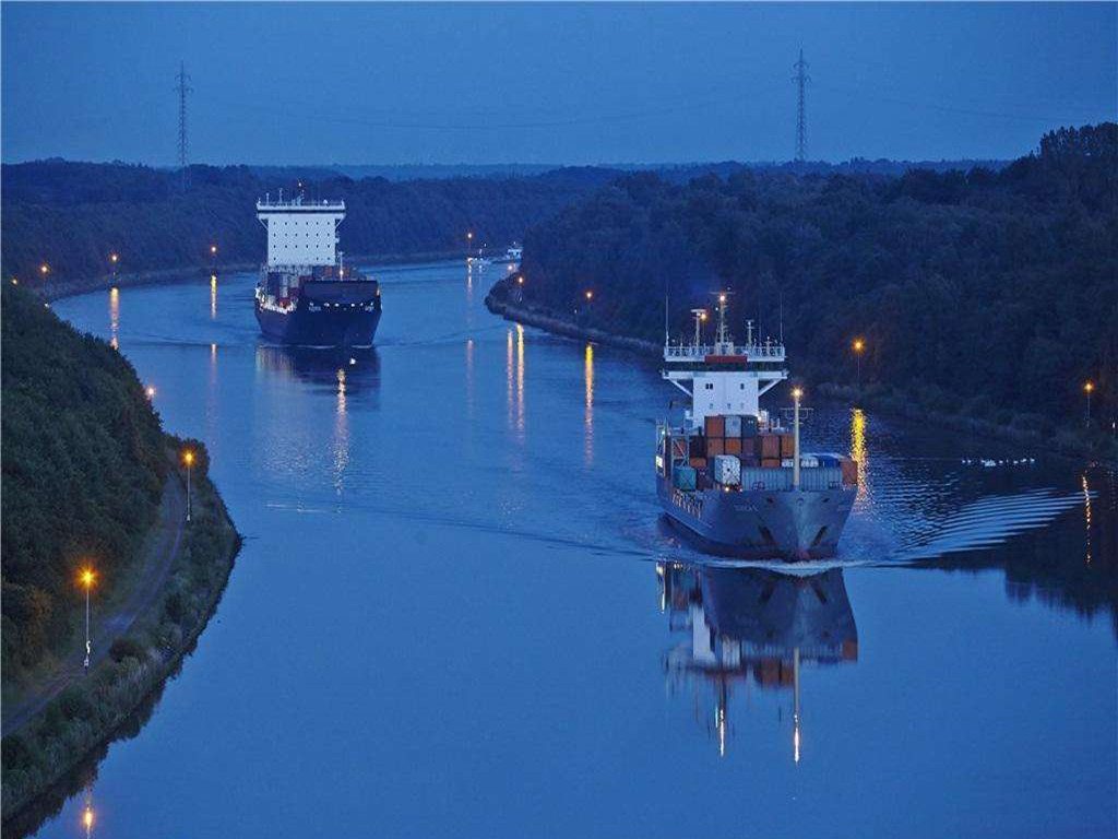 day15-基尔运河(2).jpg day15-基尔运河(2).jpg