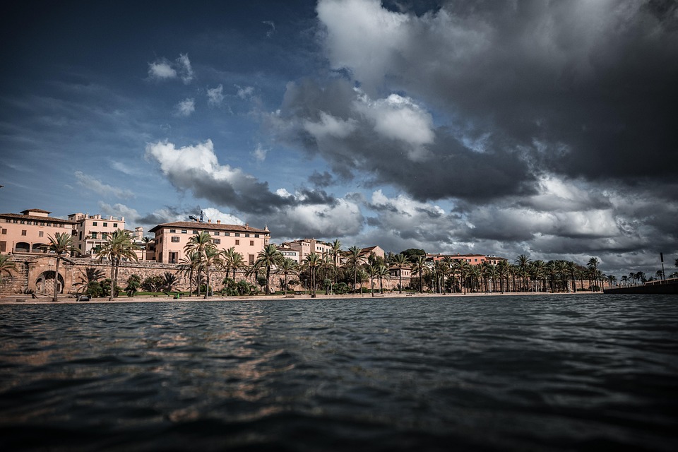 travel-6830578_960_720.jpg travel-6830578_960_720.jpg