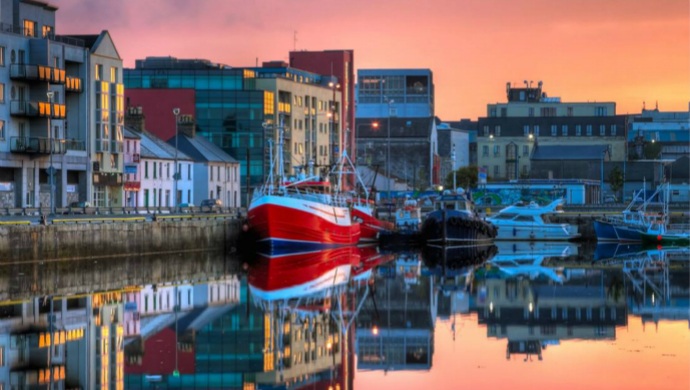 高威.jpg 高威.jpg