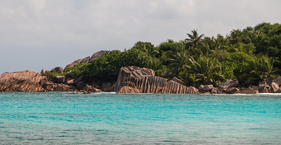 seychelles-4458055_960_720.jpg