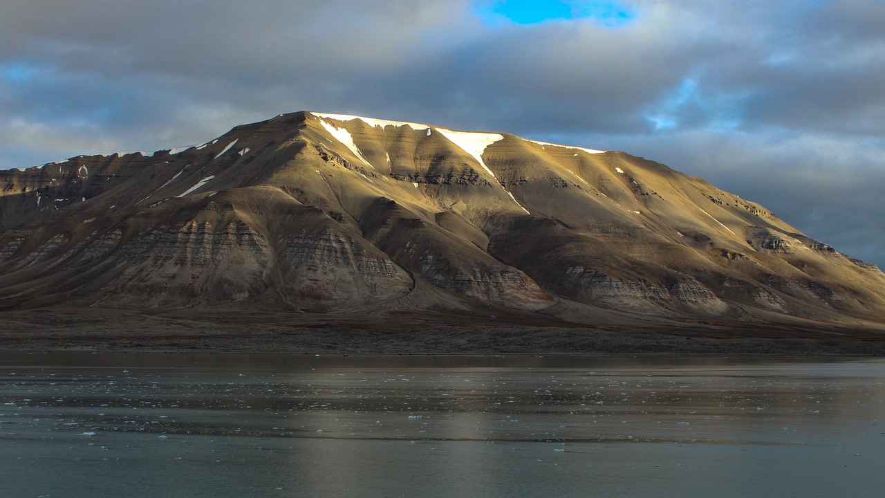 spitsbergen-4763144_1280.jpg