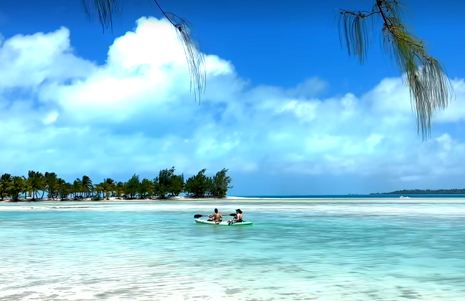 艾图塔基：南太平洋的绿宝石环礁秘境