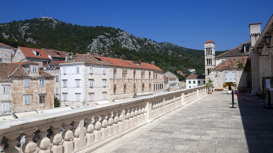 croatia-4366185_960_720.jpg