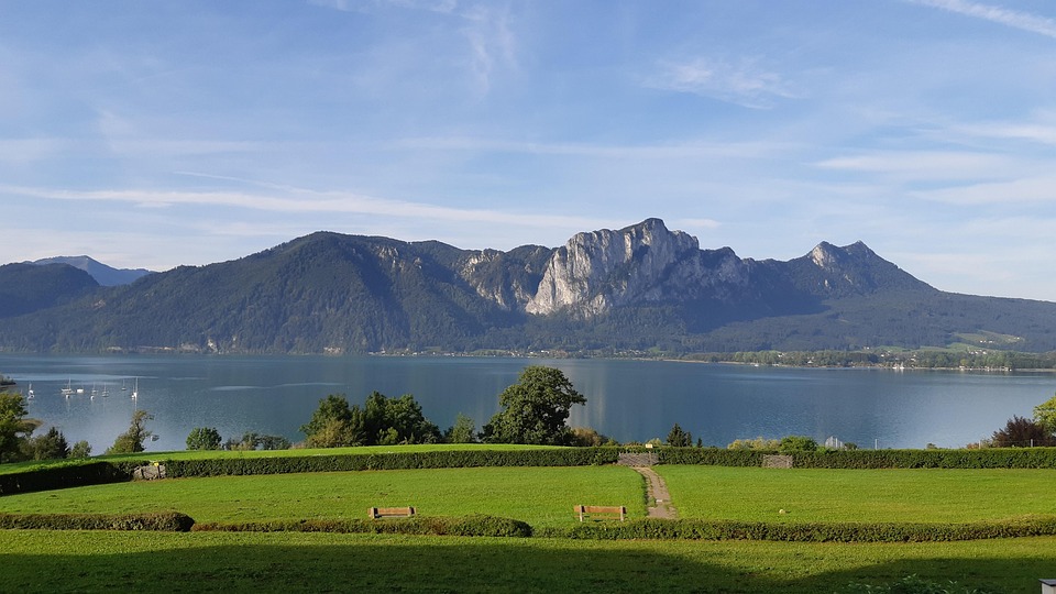 mondsee-4253388_960_720.jpg