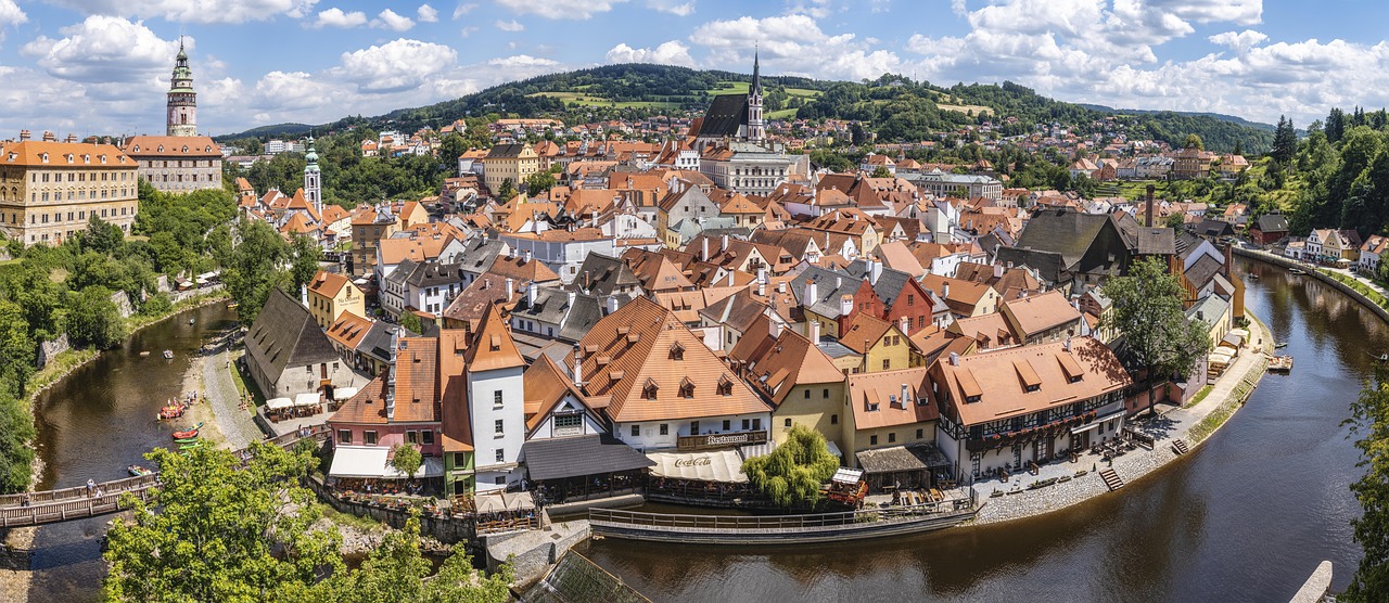 cesky-krumlov-3557917_1280.jpg