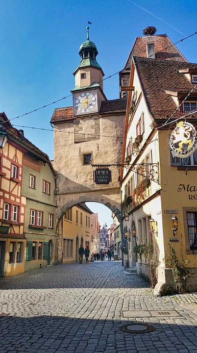 rothenburg-ob-der-tauber-6863695_960_720.jpg