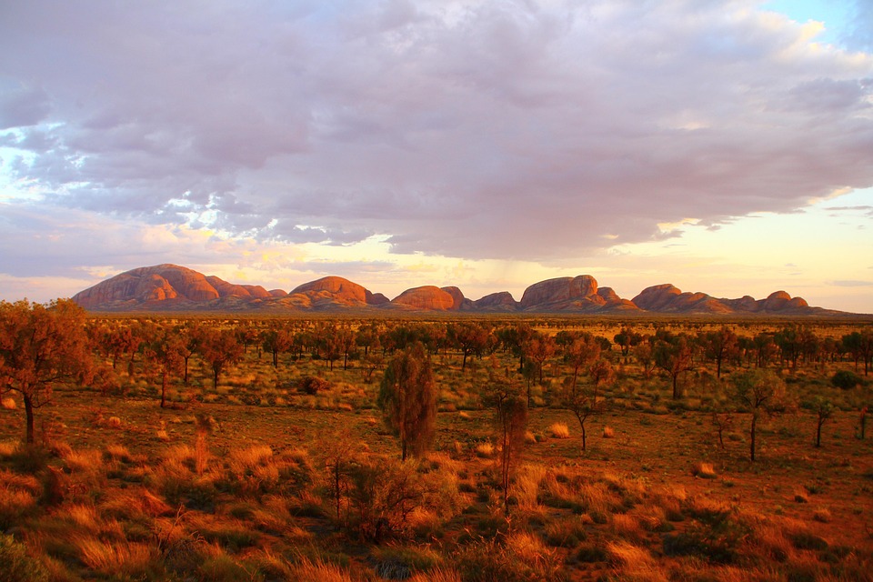 kata-tjuta-4279140_960_720.jpg
