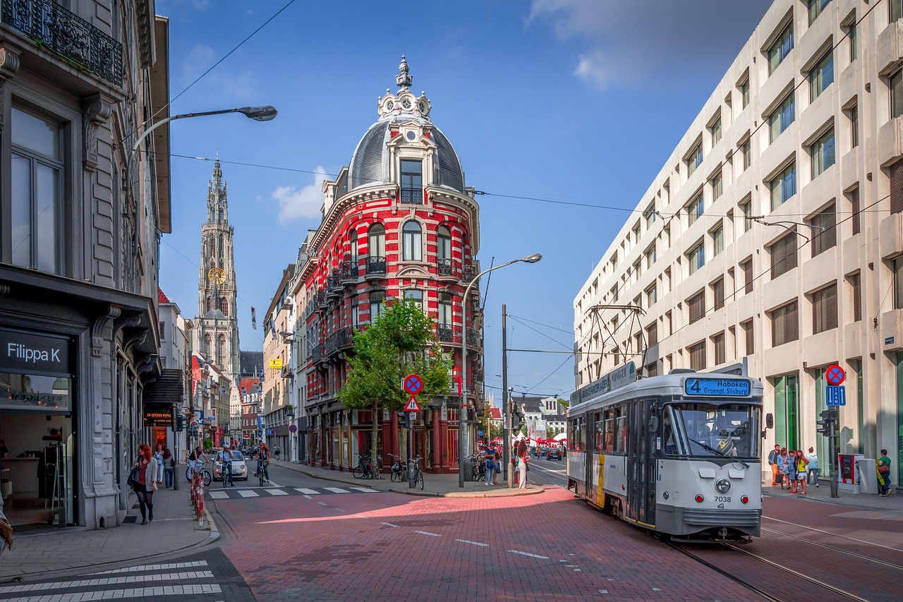 antwerp-6614695_1280.jpg