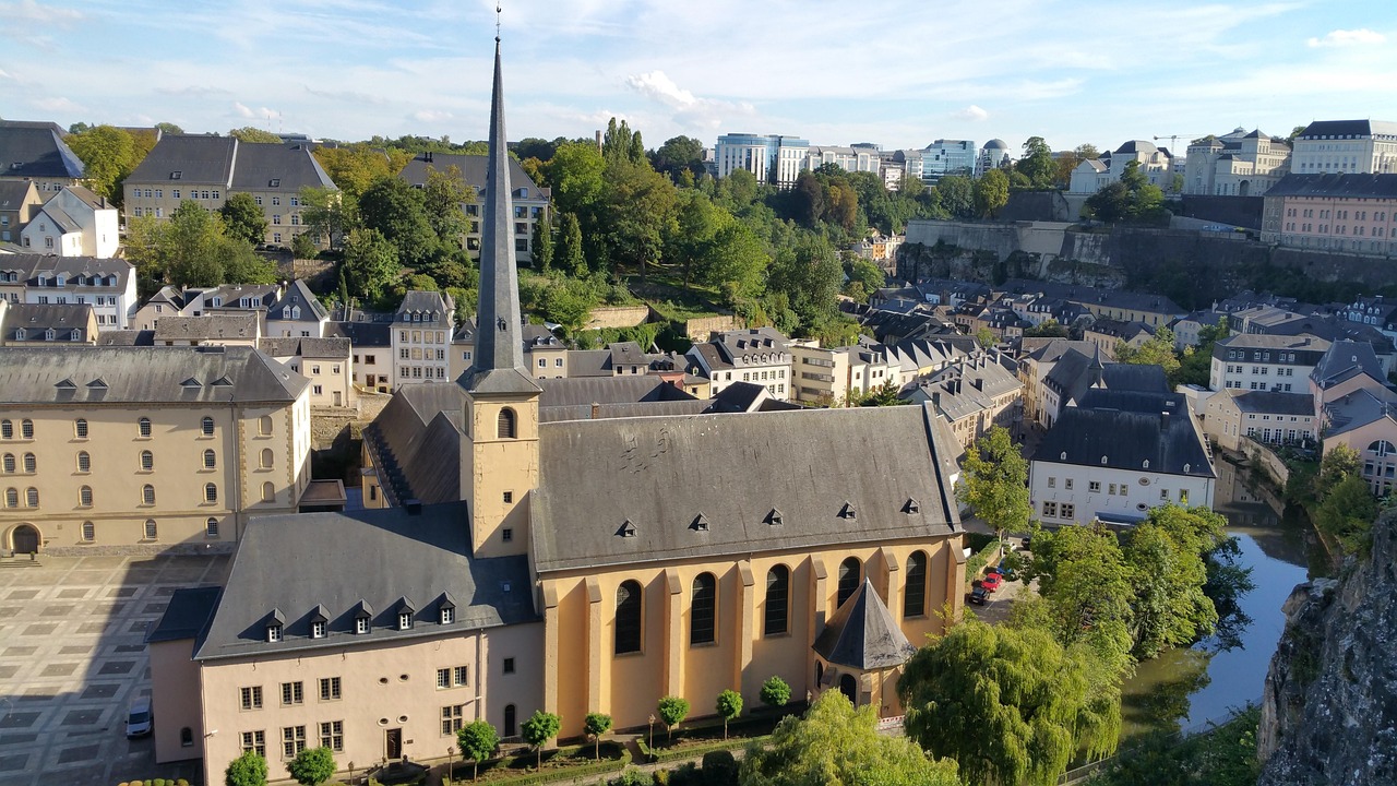 luxembourg-1164656_1280.jpg