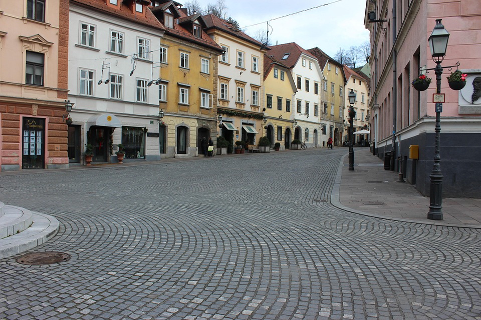 ljubljana-4721712_960_720.jpg