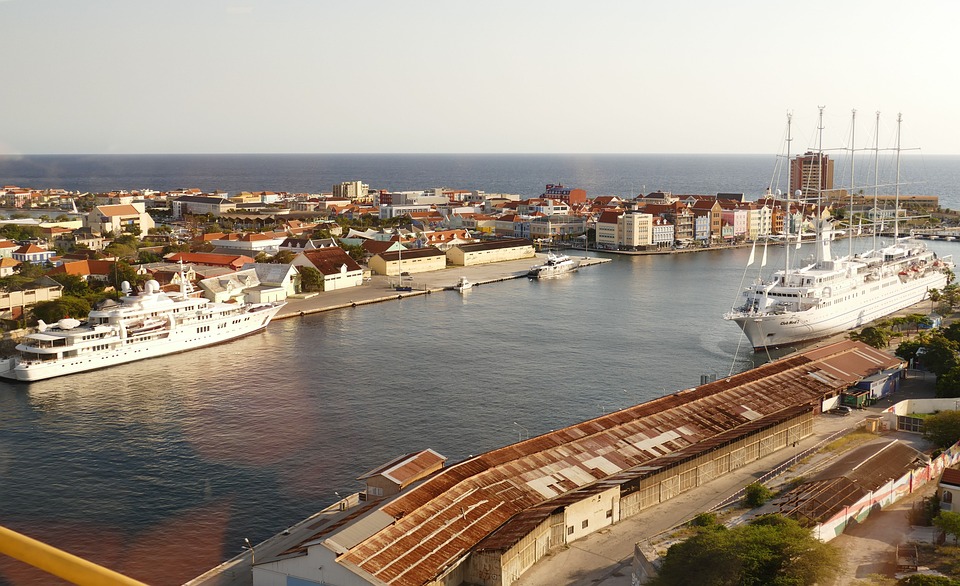 willemstad-4881140_960_720.jpg