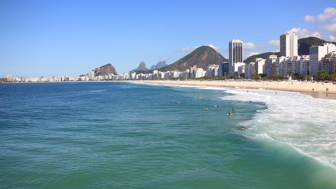 copacabana-3642144_1280.jpg
